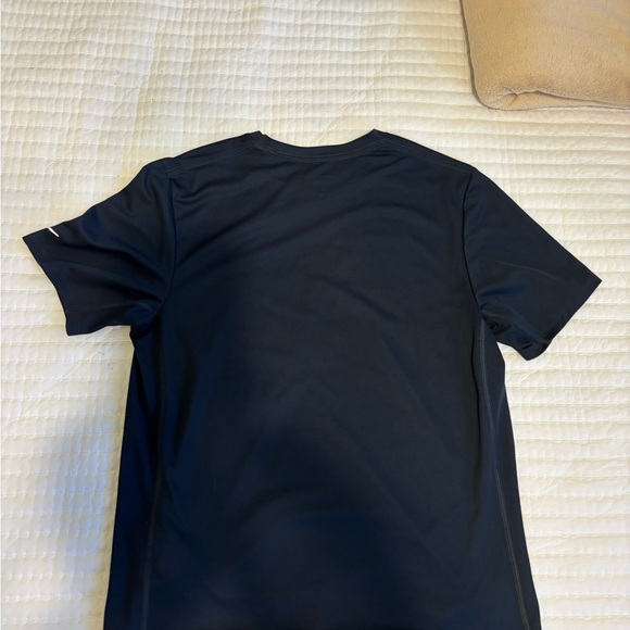 Nike USA Track and Field shirt 
Medium - Picture 3 of 3